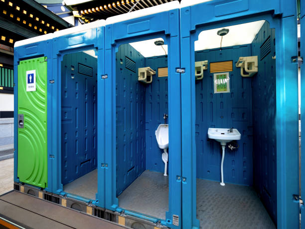 Portable Toilet Options We Offer in Murphys Estates, SC